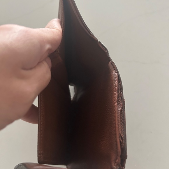 Louis Vuitton Monogram Trifold Wallet - Picture 10 of 10